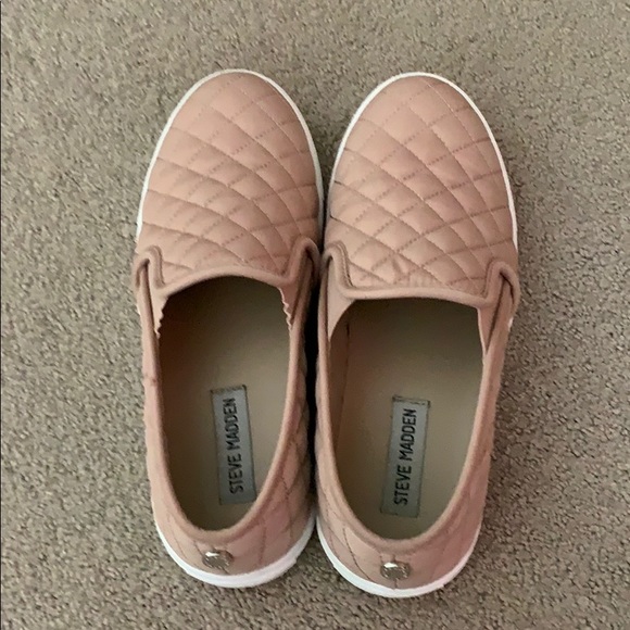 Steve Madden Shoes - Steven madden classic quilted slip on shoe pink